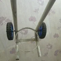 چرخ حمل کپسول اکسیژن|آرایشی، بهداشتی، درمانی|سنندج, |دیوار