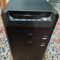 کامپیوتر کامل به همراه مانیتور ، کیبورد و ...