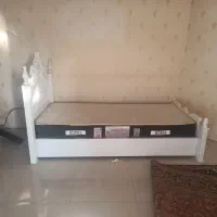 تخت یکنفره در حد نو