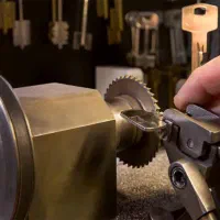 کلید سازی نمونه ده دقیقه در محل|خدمات پیشه و مهارت|تبریز, |دیوار