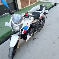 آپاچی 200