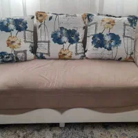 مبل راحتی کرم سورمه ای