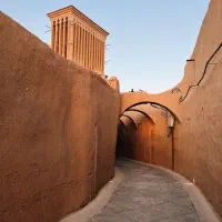 تور کویر کاراکال|تور و چارتر|قدس, شهر‌قدس|دیوار