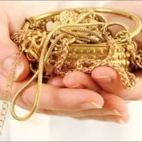 یک لنگه گوشواره طلا گمشده