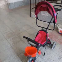 دوچرخه سالم کودک و صندلی ماشین تمیز