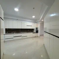 کامرانیه شمالی / ۳۰۰متر / ۵خواب   (ویو باغ چنار)|اجارهٔ آپارتمان|تهران, کامرانیه|دیوار