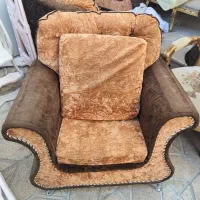 مبل|مبلمان خانگی و میز عسلی|شیراز, باغ تخت|دیوار