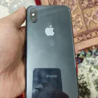 اپل iPhone X با حافظهٔ ۶۴ گیگابایت