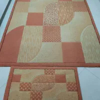 فرش در ابعاد ۳متر و ۱ونیم متر و پادری  هم طرح رنگ