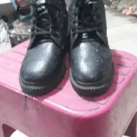 نیم بوت داخل پشمی