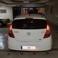هیوندای i30