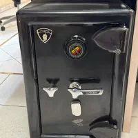 بالا ترین پیشنهاد گاوصندوق شما را خریدارم فقط تماس