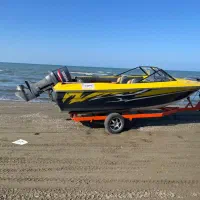 قایق ۲۰۰ فول امکانات