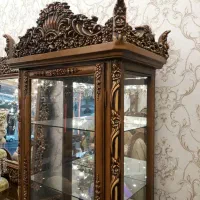 ویترین تمام چوب گردو و منبت دست