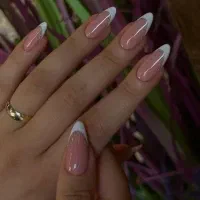کاشت ناخن پدیکورپا لمینت ژلیش آموزش مجازی وحضوری|خدمات آرایشگری و زیبایی|مشهد, گلبرگ|دیوار