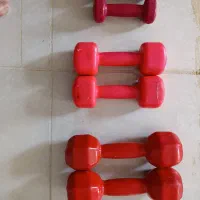 سه جفت دمبل ۱ و ۳ و ۵ کیلویی