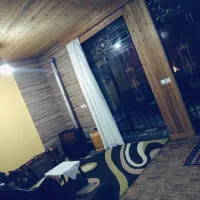 باغ ویلا ۱۰۰ قدمی رودخانه باغبهادران،باغ بهادران|اجارهٔ کوتاه‌مدت ویلا و باغ|لنجان, |دیوار