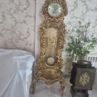 ساعت دیواری در حد نو طلایی|ساعت دیواری و تزئینی|قائمشهر, |دیوار