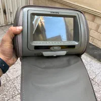 مانیتور پشت صندلی یک جفت
