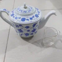قوری خیلی بزرگ