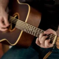 اموزش تخصصی گیتار