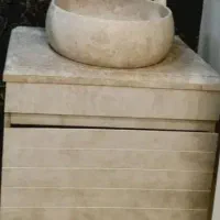 روشویی تمام سنگ با شیر آلات و آیینه کامل