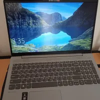 لپتاب lenovo در حد نو
