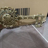 جاکلیدی برنز