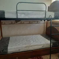 تخت دو طبقه