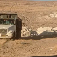 سنگ آهک دولومیتی