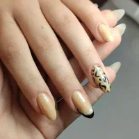 کاشت ناخن