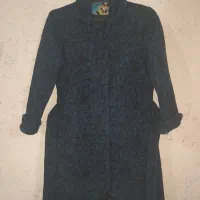 پالتو|لباس|شیراز, ماه فیروزان|دیوار