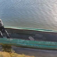 قایق کایاک سالم  موتور ۱۵ میخوره