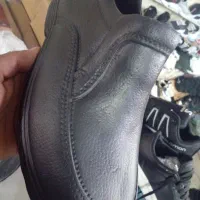 کفشهای کار قیمت فقط ۱۷۵ هزار