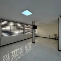 ۱۰۰ متر دفتر کار خیابان کرمان