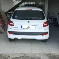 پژو ۲۰۷ پانا شیشه ای