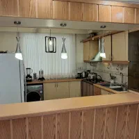 فروش ۸ متر اوپن چوبی و کابینت فلزی با درب های MDF