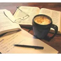 فیلمنامه وداستان نویس هستم