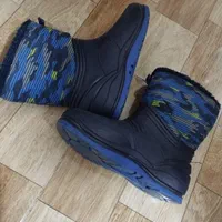 چکمه|کفش و لباس بچه|همدان, |دیوار