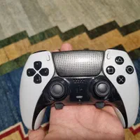 دسته dual sense edge