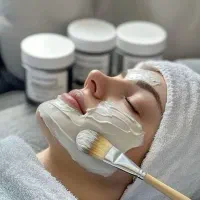 فشیال و پاکسازی صورت نیم بها در سالن