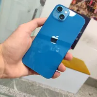 اپل iPhone 13 با حافظهٔ ۱۲۸ گیگابایت