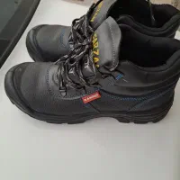 کفش کار سایز۴۱ نوهست