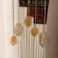 کوسن مکرومه و دیوارکوب فرش دستبافت جمعا یک و دویست|صنایع دستی و سایر لوازم تزئینی|رشت, گلسار|دیوار