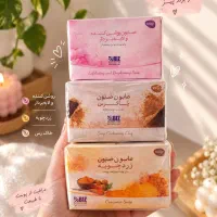 صابون روشن کننده لایه بردار و زرد چوبه وخاک رس