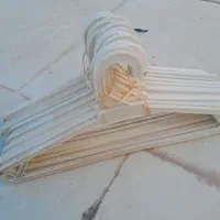 مانکن و چوب لباسی