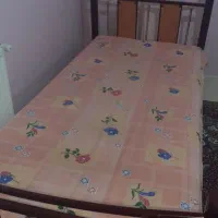 تخت خواب فلزی یک نفره