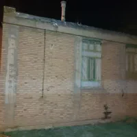 یک باب ساختمان ویلایی حیاط دار سند دار