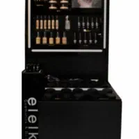 ویزیتور لوارم آرایشی