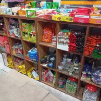 ویترین ام دی آف درجه یک|فروشگاه و مغازه|تهران, تهرانپارس جنوبی|دیوار